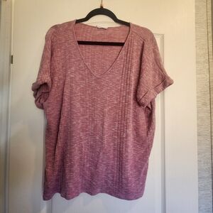 First Love Mauve Short Sleeve V-Neck Top Size L Euc